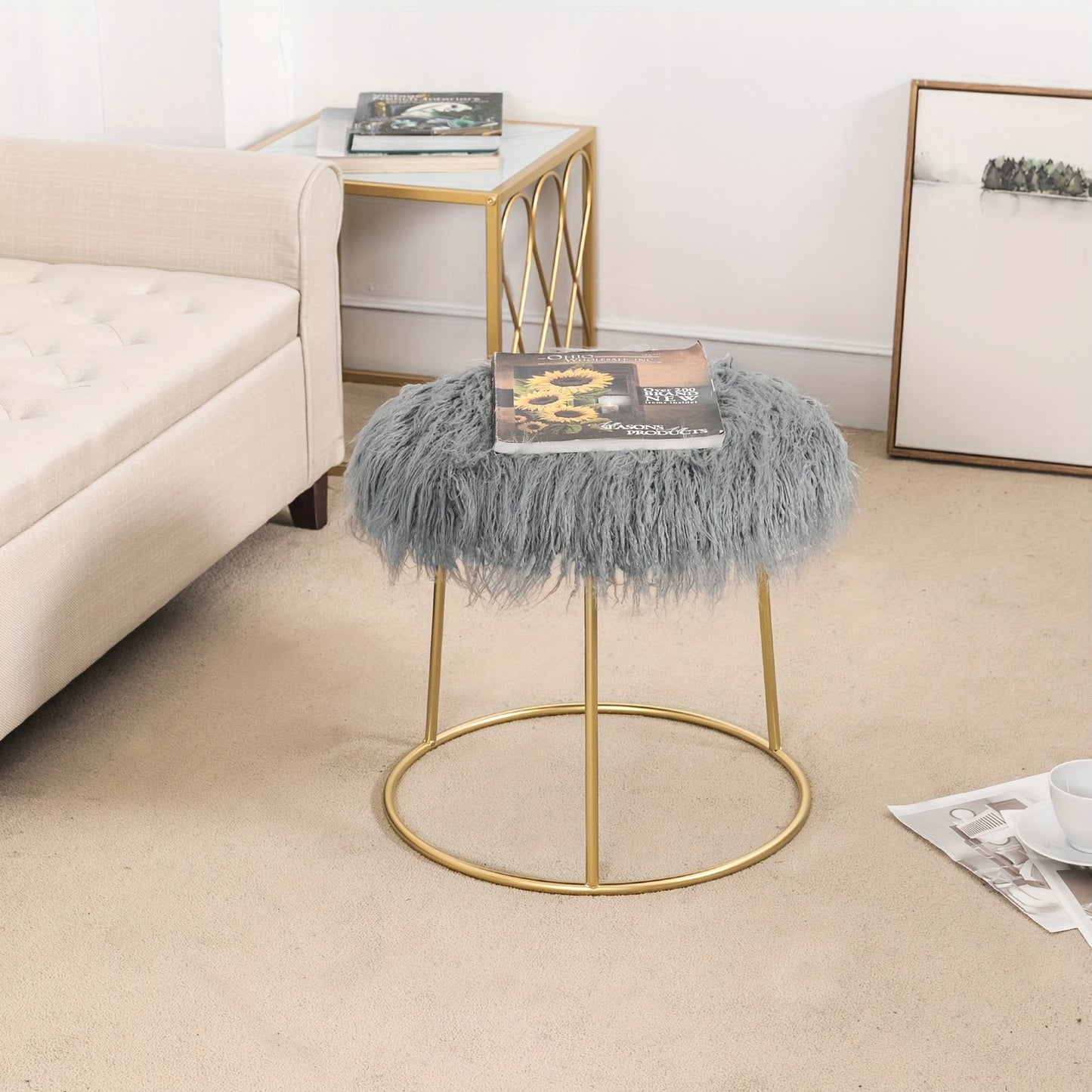Artificial Fur Dressing Table, Chair And Stool With Soft And Fluffy Cushions, A Makeup Seat With Metal Legs And Soft Cushions For Decoration, Suitable For Bedrooms And Living Rooms